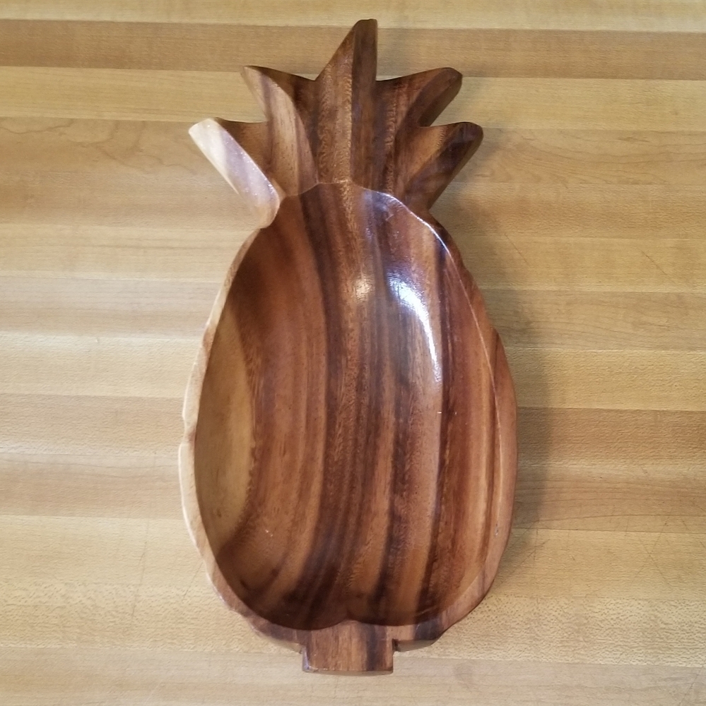Monkey Wood Pineapple Dish